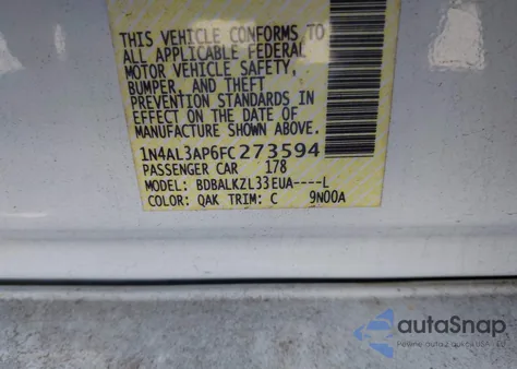 2015 Nissan Altima 2.5 Sv z USA, uszkodzony, nr VIN 1N4AL3AP6FC273594